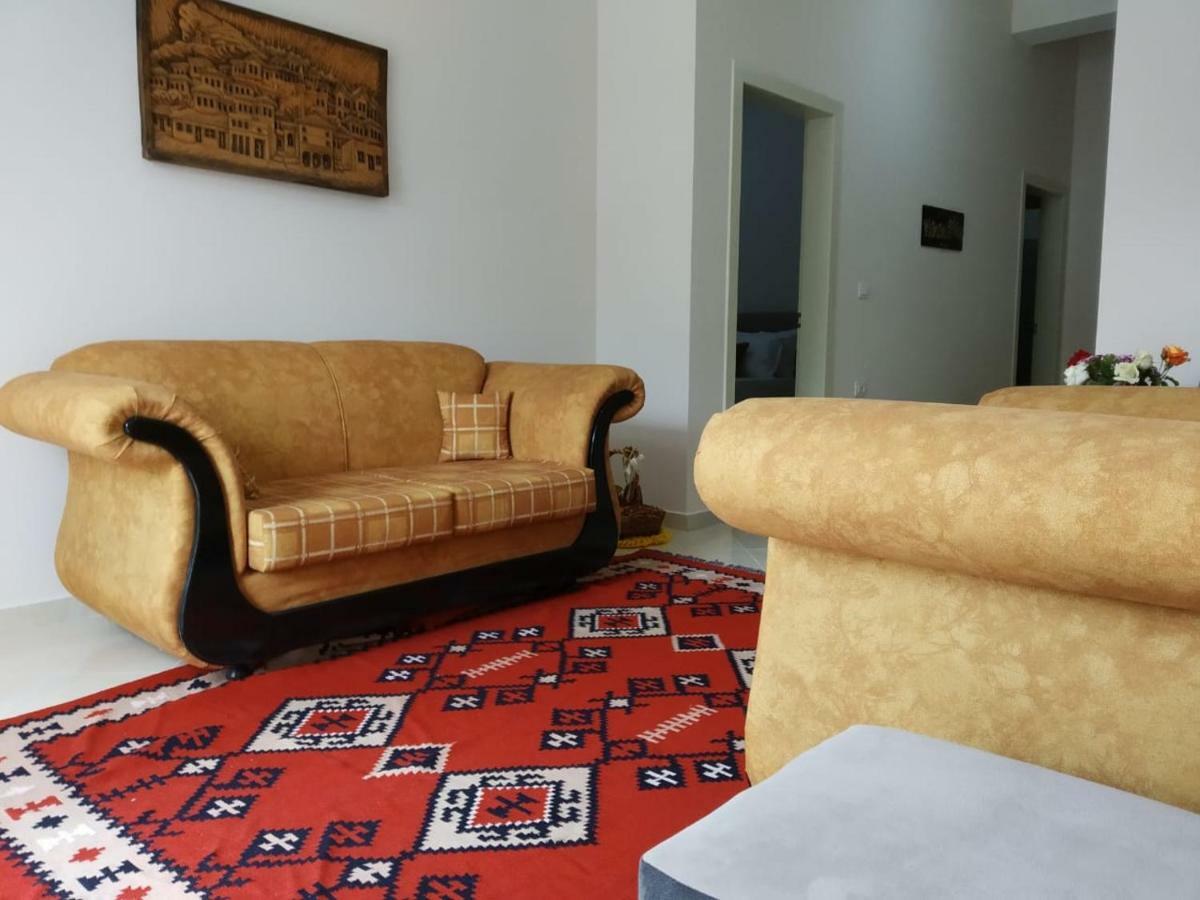 Olive B&B Berat Exterior photo